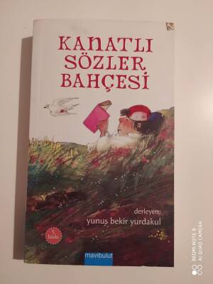 Kanatlı Sözler Bahçesi Yazar: Kolektif - 1